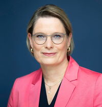Dr. Stefanie Hubig