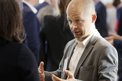 Teilnehmer in der Diskussion beim Rechtskommunikationsgipfel 2022