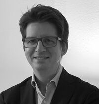 Dr. Stefan Gehring