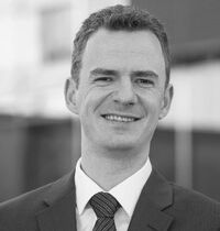 Dr. Sebastian Hirsch (Grenke)